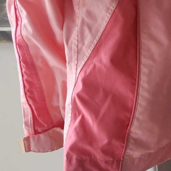 Wind River Rain jacket w/reflective piping, adj hood, pockets & full zipper - Picture 2 of 10